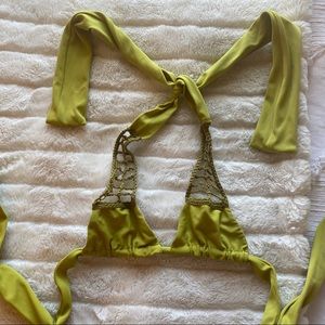 VINTAGE ACACIA BIKINI TOP